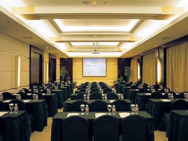 Citic Ningbo International Hotel Экстерьер фото