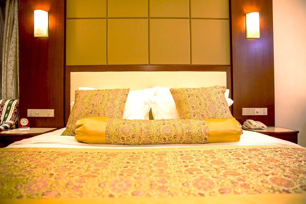 Citic Ningbo International Hotel Экстерьер фото